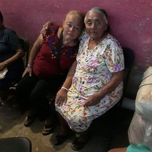 Meet your Posher, Uriel